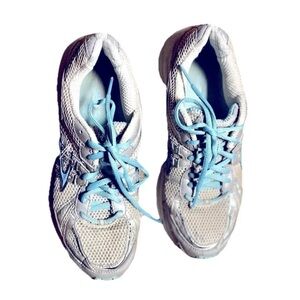 Brooks ~ Ravenna2 ~ Size 9 1/2 ~ Women’s ~ Running ~ Shoes ~  Size 9.5